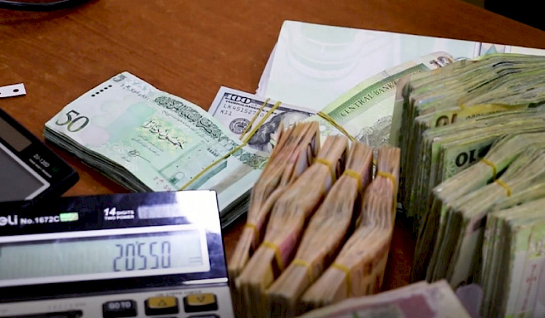 Dollar continues to rise against Libyan dinar in parallel market