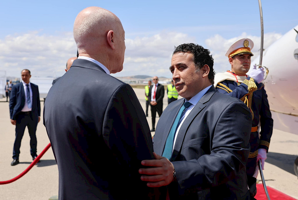 Saied and Menfi discuss cross-border trade and Tunisia-Libya ties